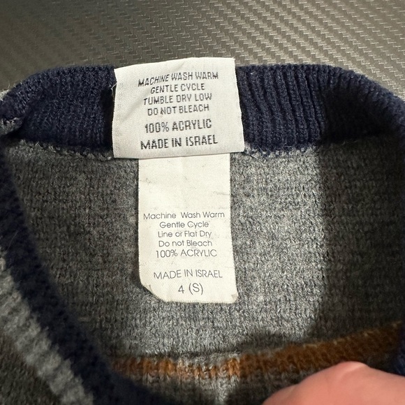 Youth Big Bear Graphic Knit Sweater Soccer Grey by Polar Size 4 Small - Picture 6 of 8